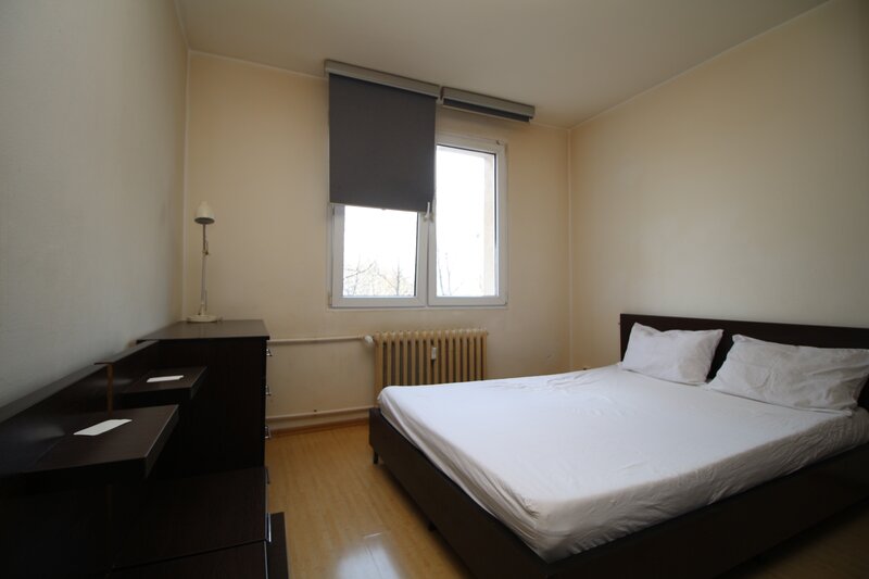 Titan, Nicolae Grigorescu metrou, 2 camere. decomandat